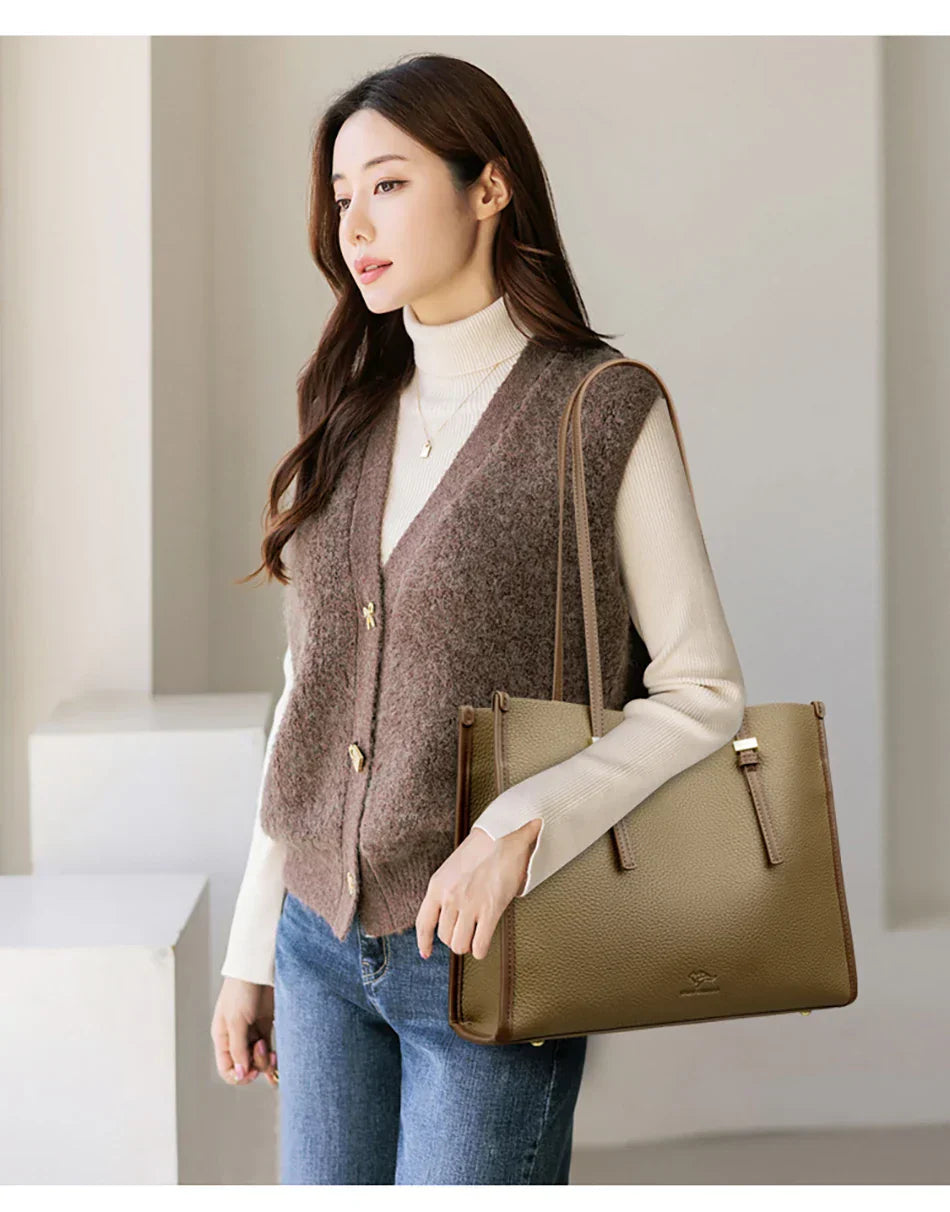 LIVA | SPACIOUS LEATHER-LOOK BAG