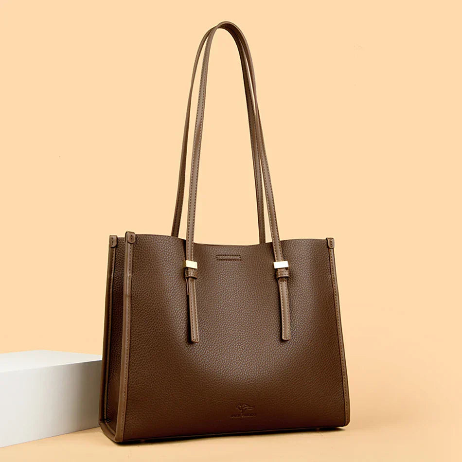 LIVA | SPACIOUS LEATHER-LOOK BAG