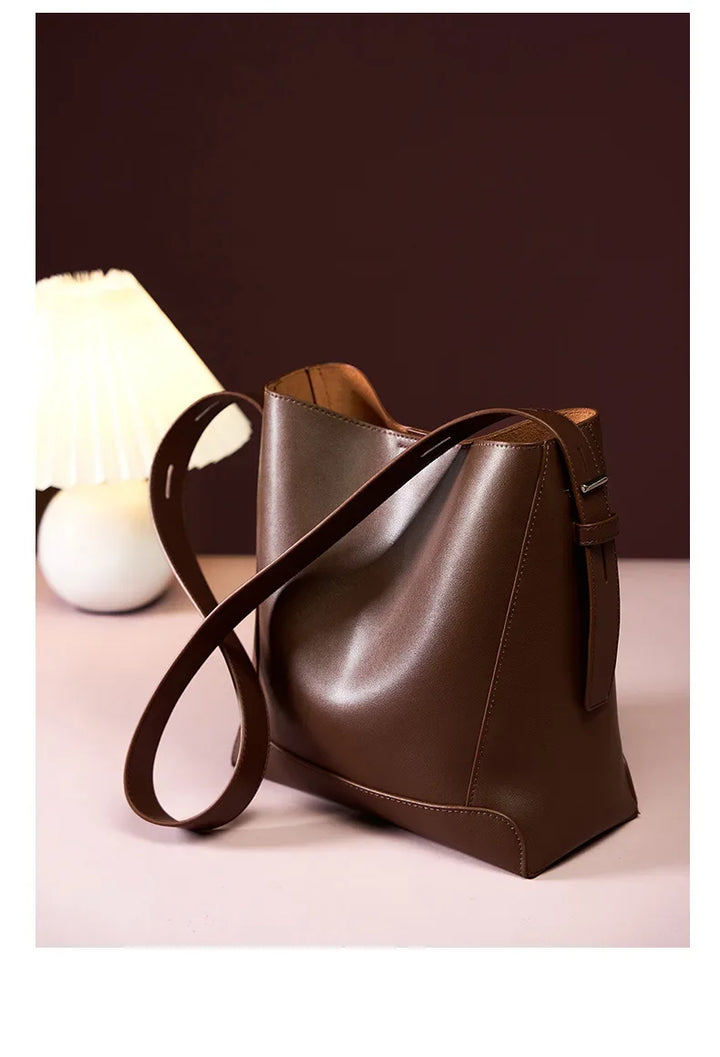 TINE | ELEGANT SAND SHOULDER BAG